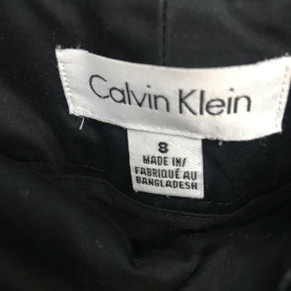 *** Calvin Klein Shorts - Picture 3 of 5